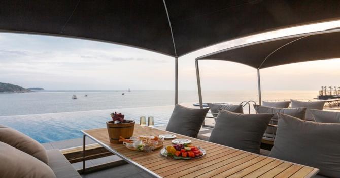 Villa Thousand Cliffs Nai Harn Eksteriør billede